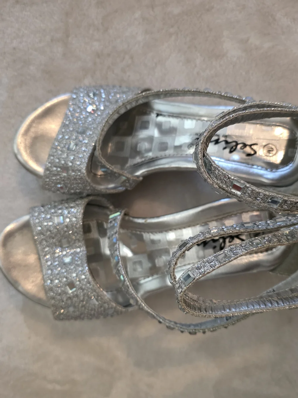 N/A kids sandal